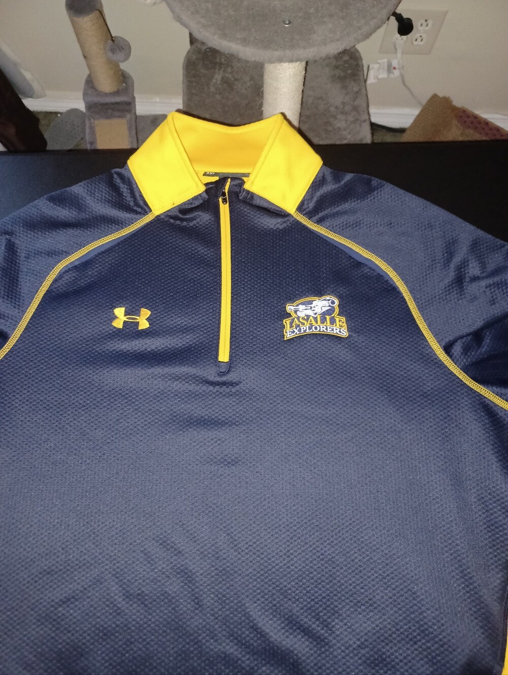 Lasalle Explorers Under Armour 1/4 Zip Pullover Big Mans Size 2XL Blue 2X